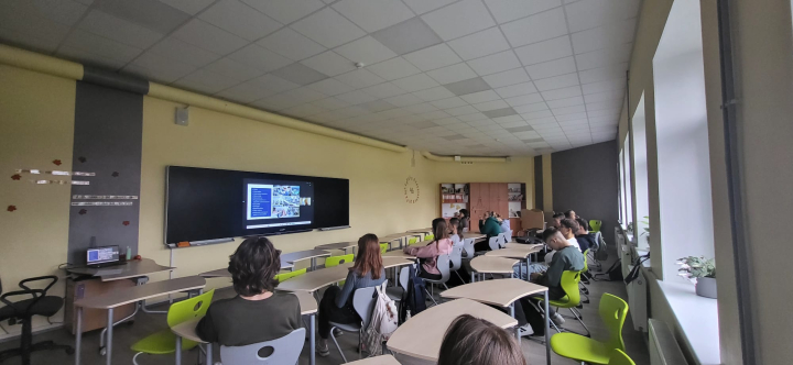 Tiešsaistes tikšanās ar Latvijas Universitātes pārstāvi