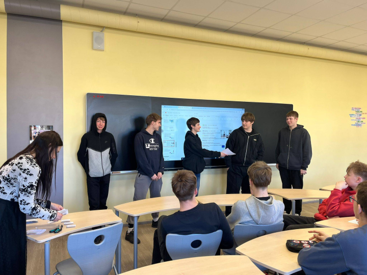 STEM projektu norise skolā