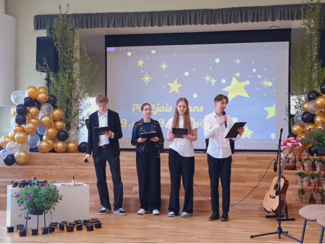 9.klašu Pēdējais zvans