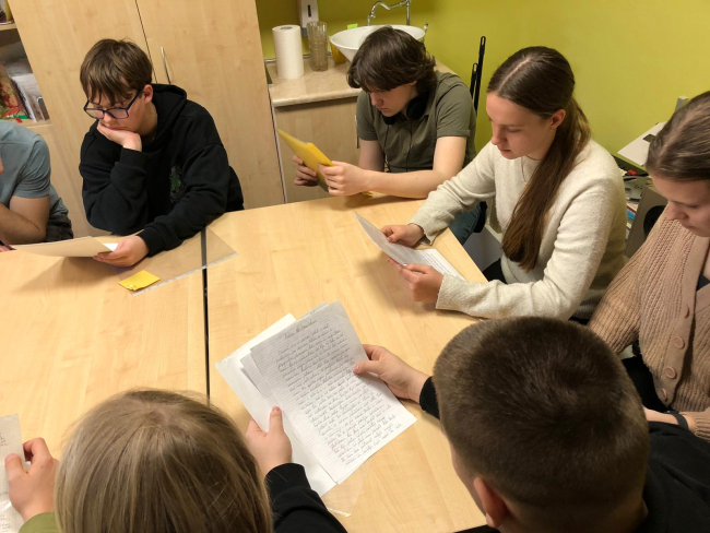 Nodarbība skolas muzejā par 1949.gada deportāciju