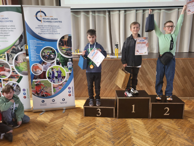 FLL robotikas sacensības  Rīgā